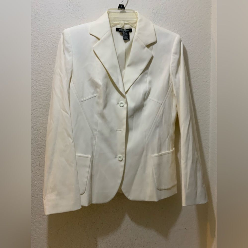 Etcetera Womenâs Size 8 Blazer & Sz 10 Straight Leg Pant Suit Set White